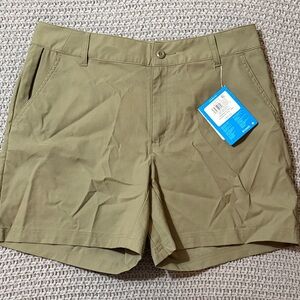 NWT Columbia Omni-Shade 5” Shorts